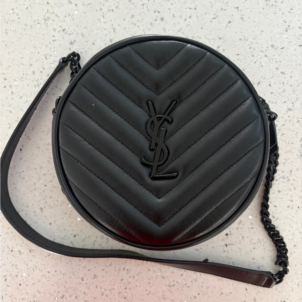 Authentic Saint Laurent YSL Round Lou Camera Crossbody Bag Black Quilted Leather